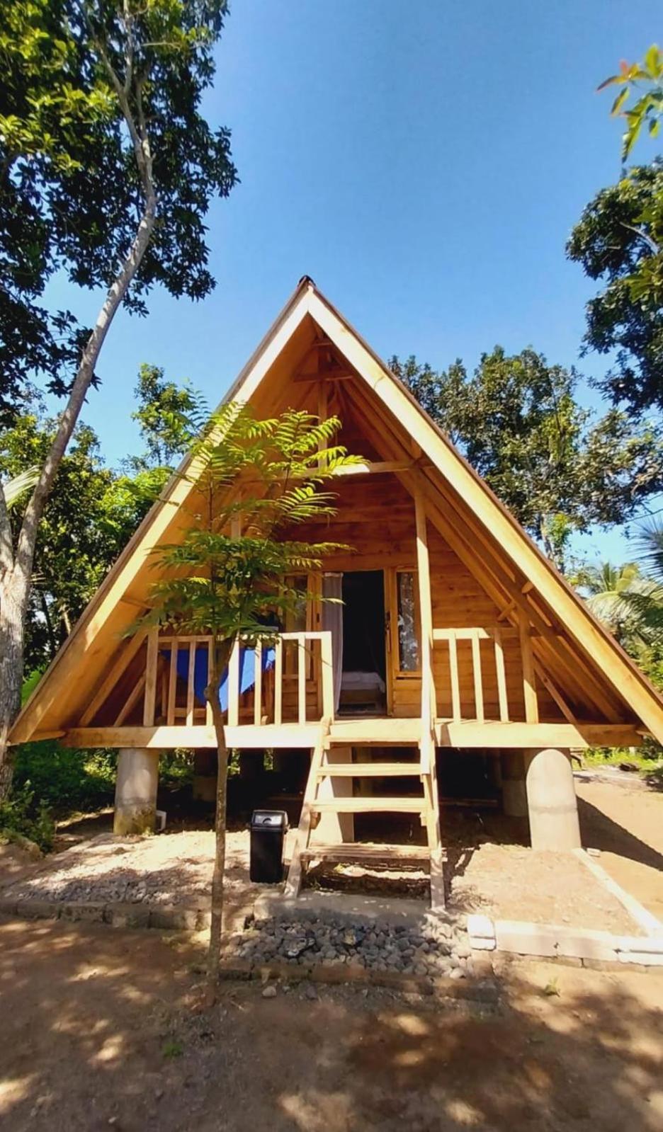 Girang Rinjani Bungalows Tetebatu Esterno foto