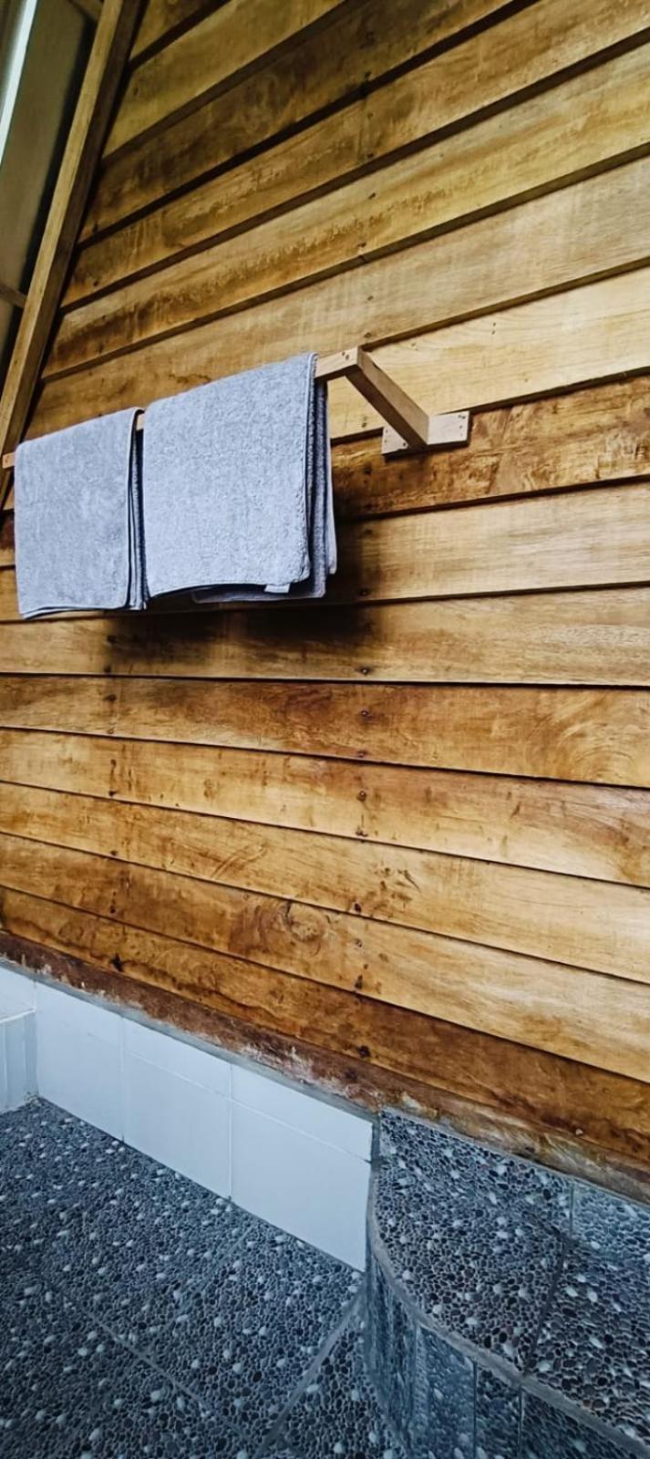 Girang Rinjani Bungalows Tetebatu Esterno foto