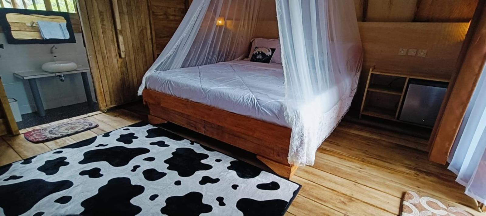 Girang Rinjani Bungalows Tetebatu Esterno foto